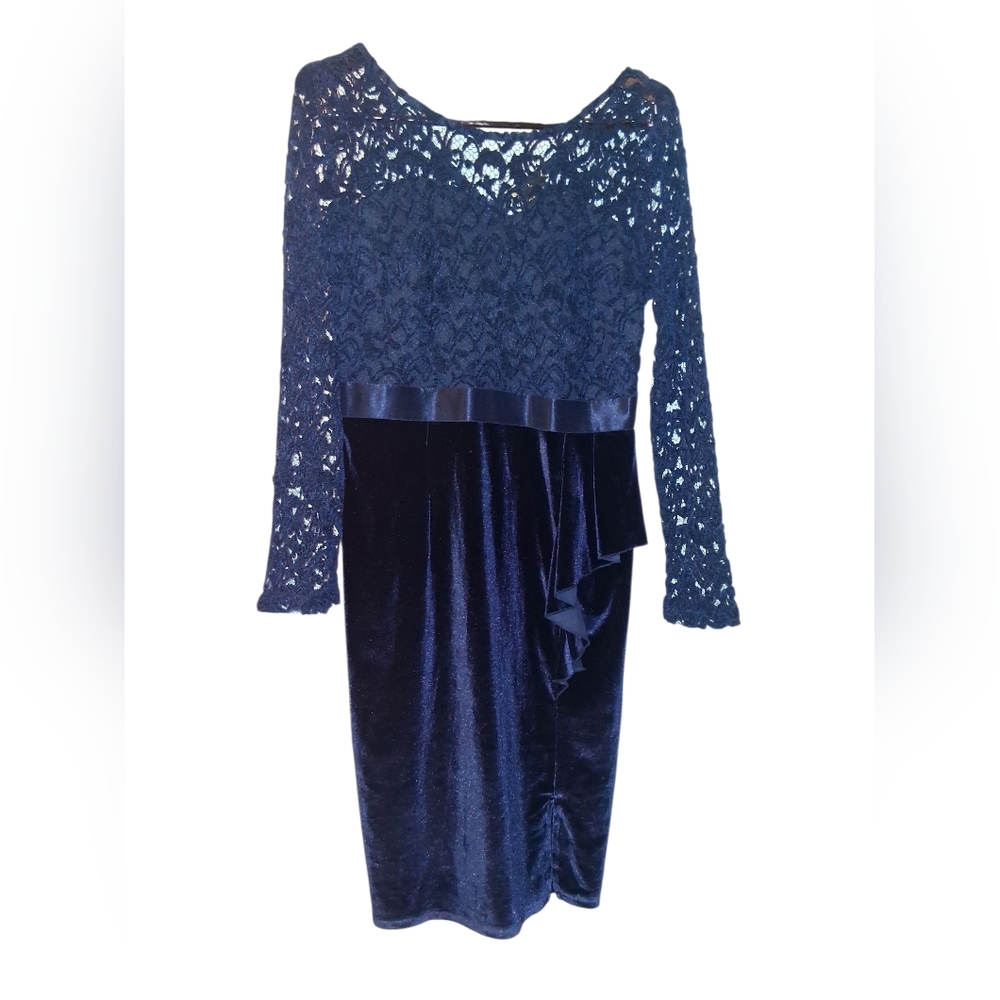 Miusol Navy Lace and Velvet Long Sleeve Dress